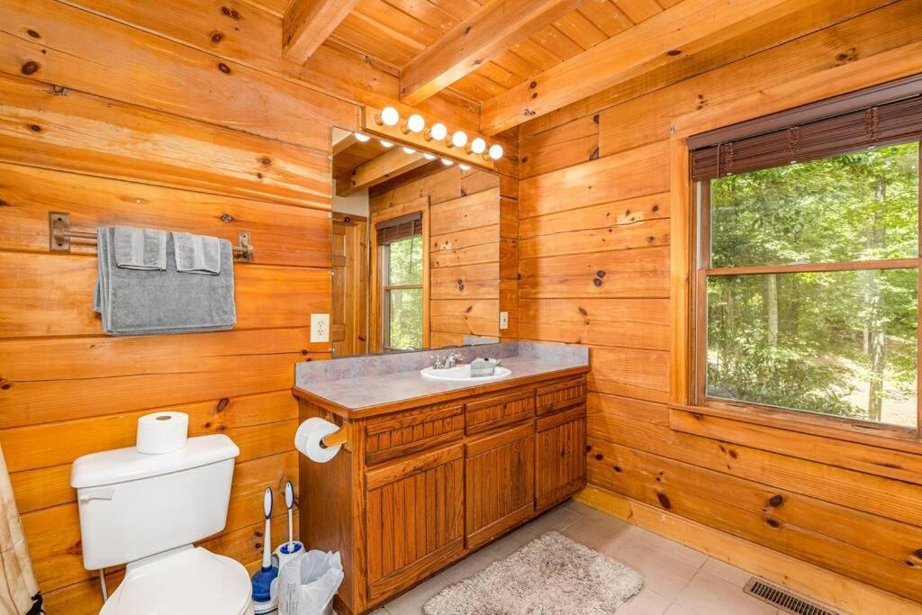 Pigeonforge Cabin Game Roomdog Friendlyhot Tub Pigeon Forge Extérieur photo